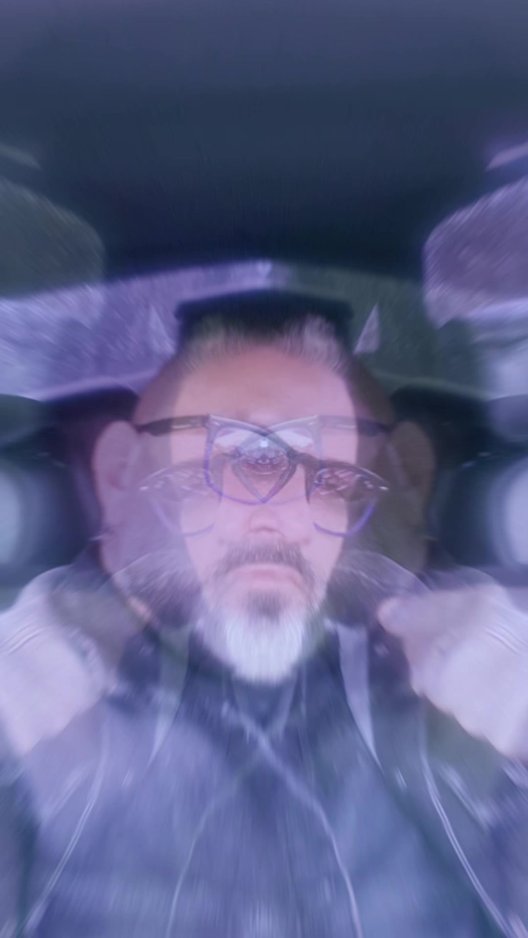 @Sandu Sandro