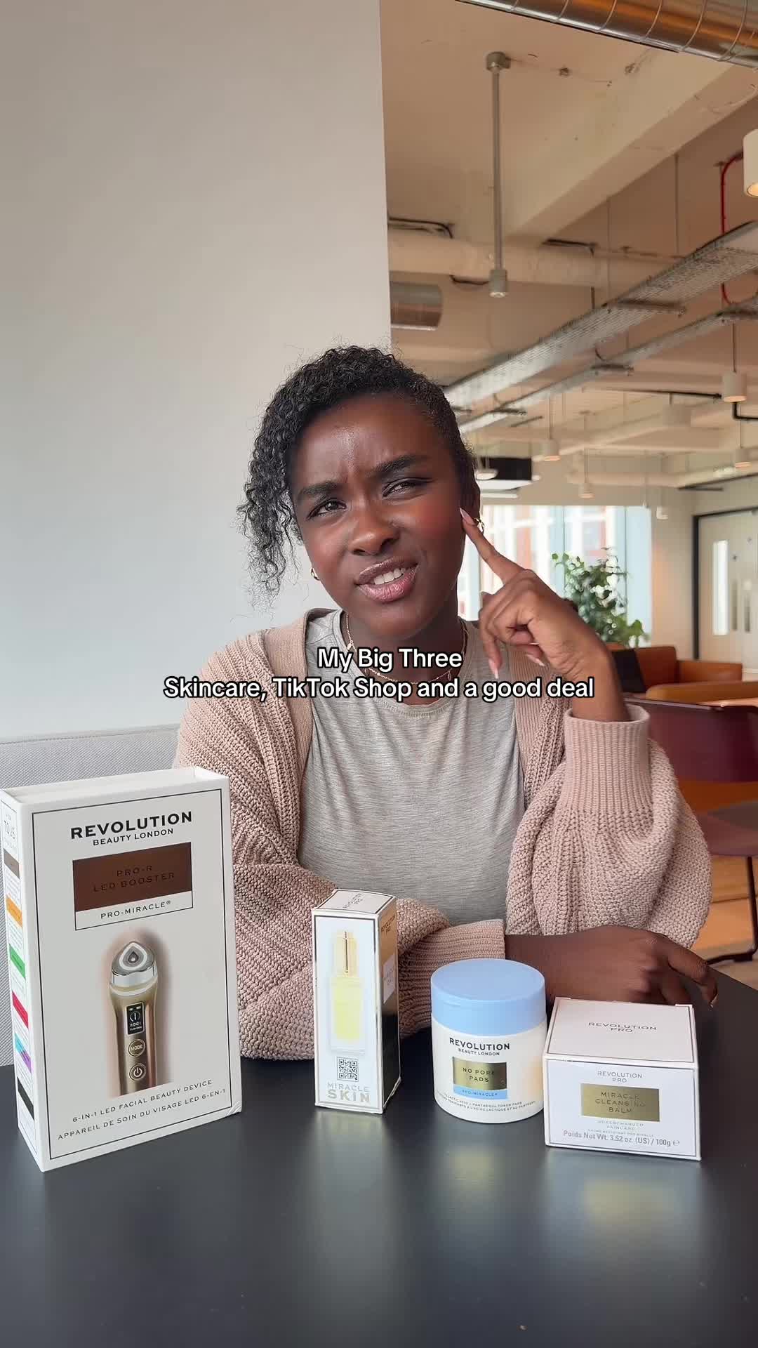 @Makeup Revolution