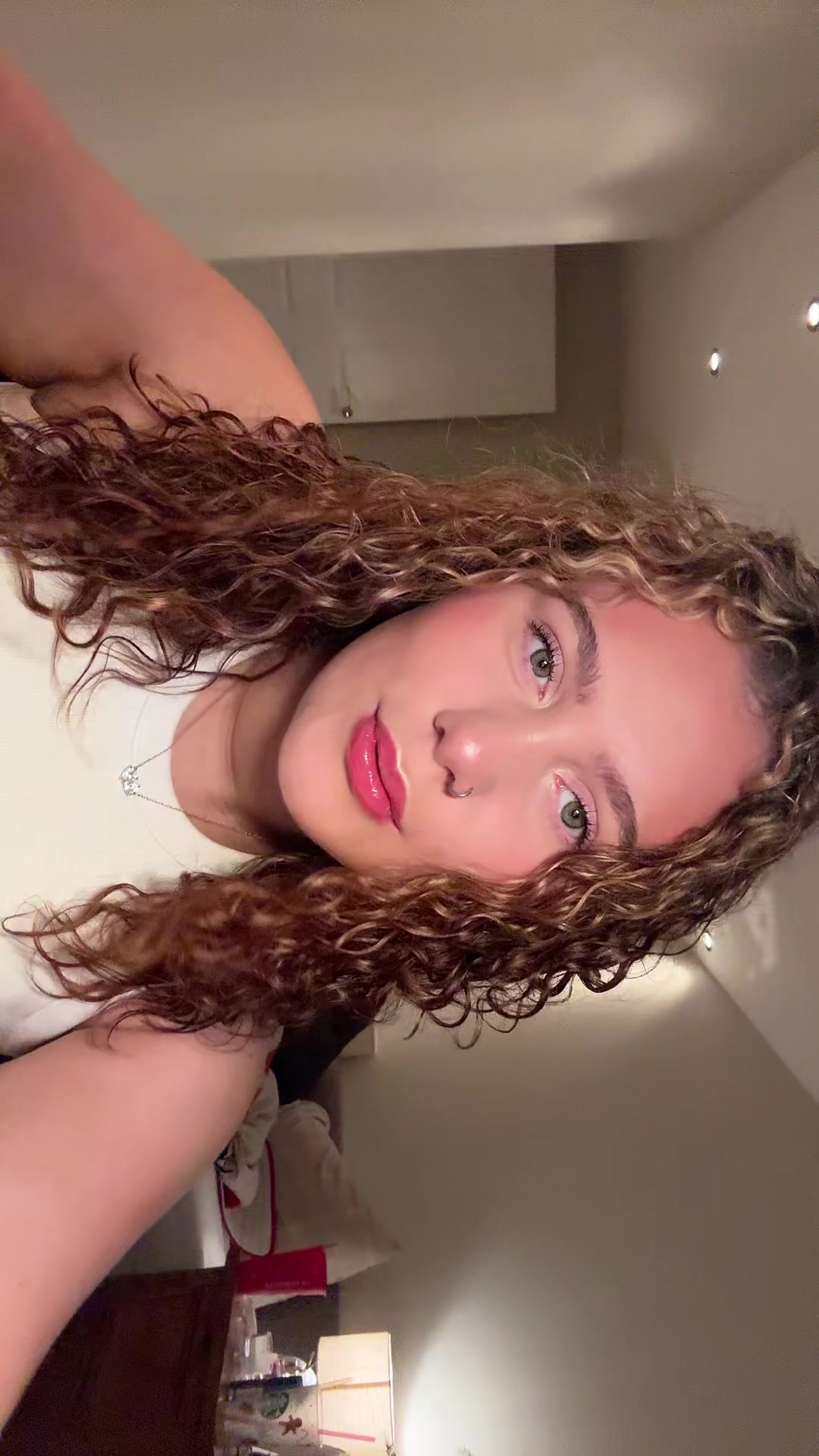 @✨