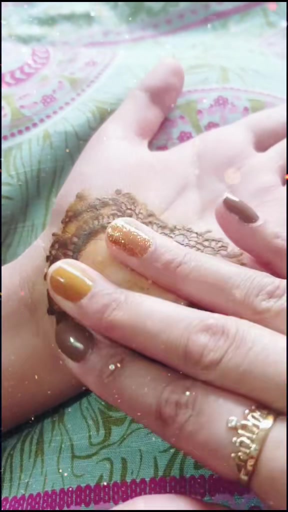@Assia Mehndi