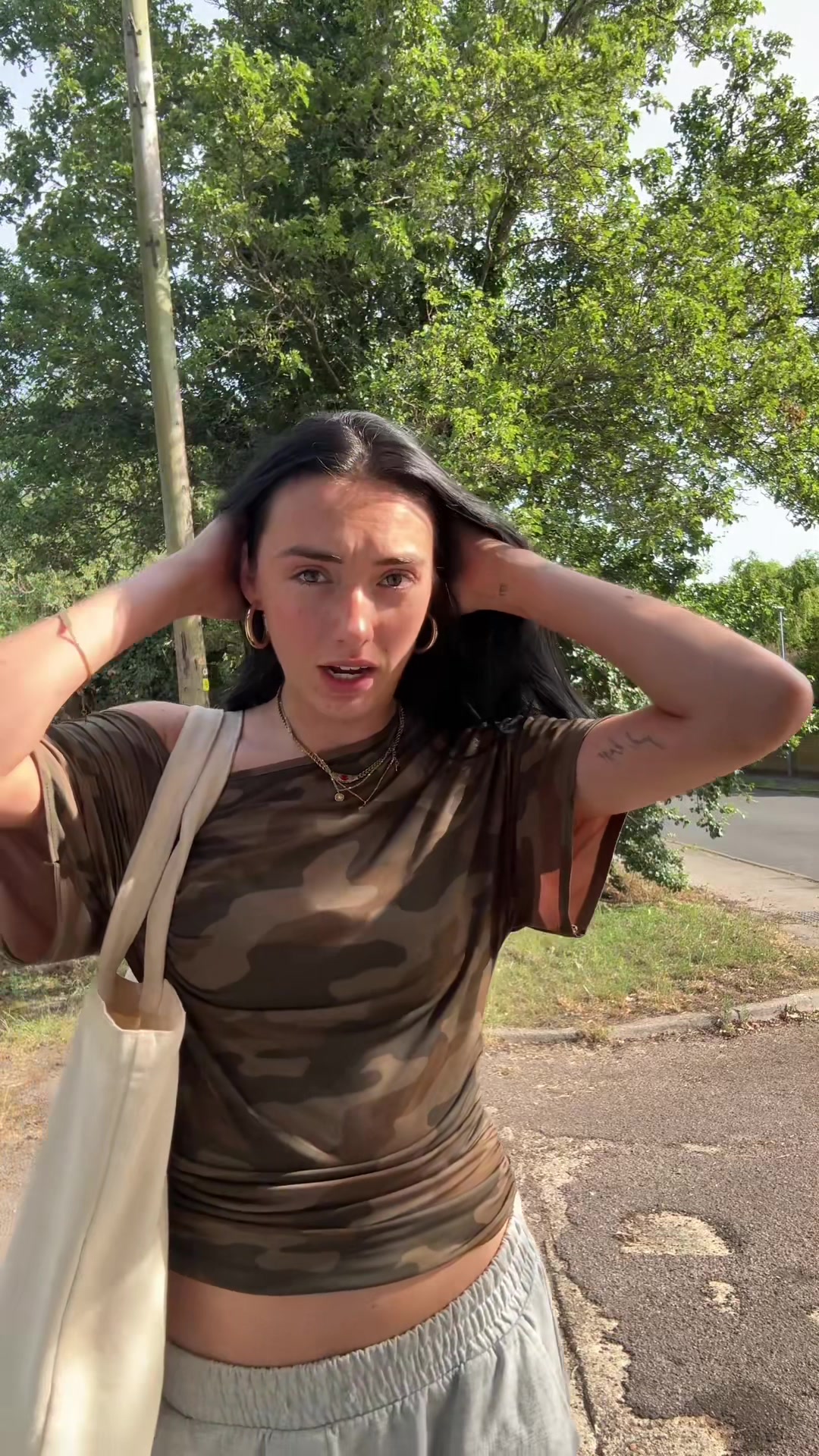 @Liznashx
