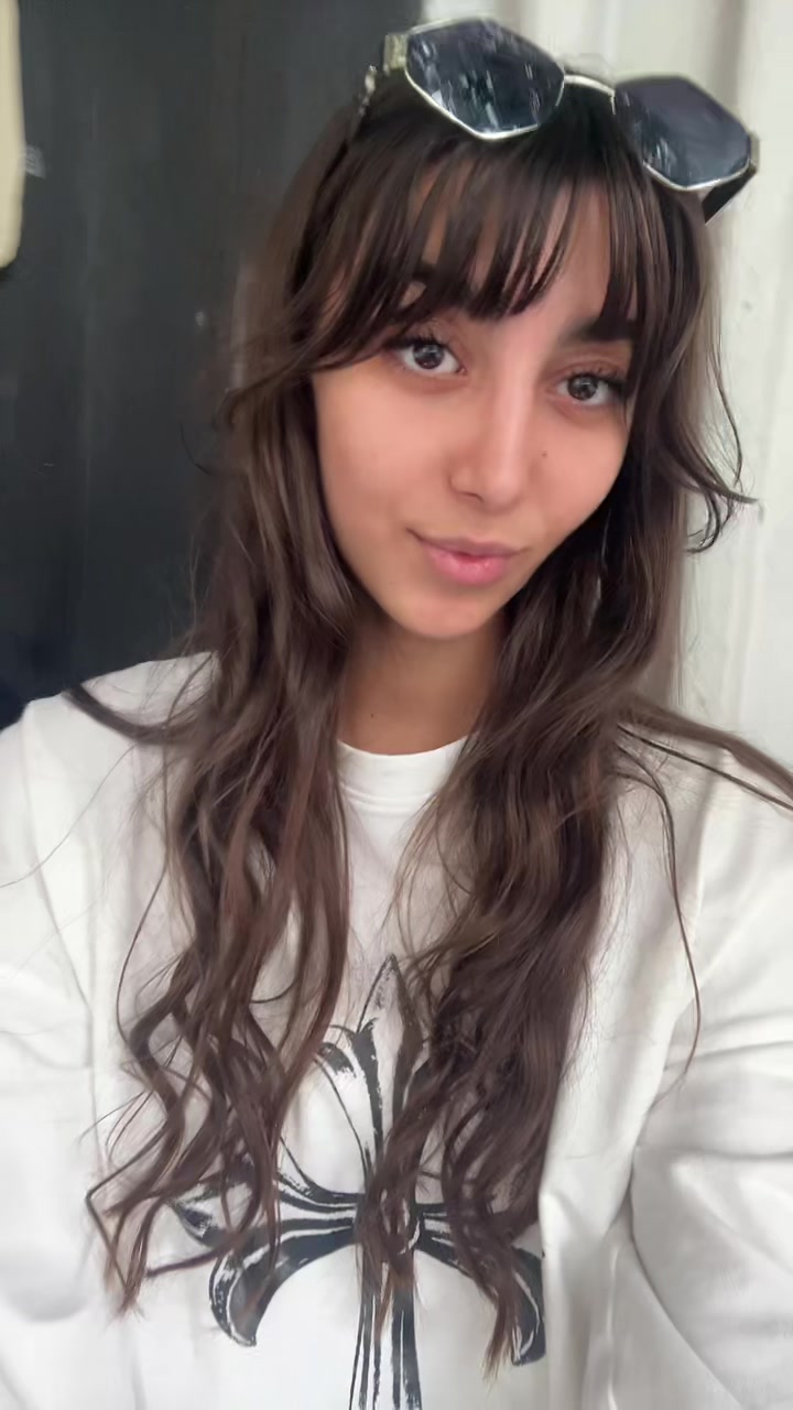 @Saniiii