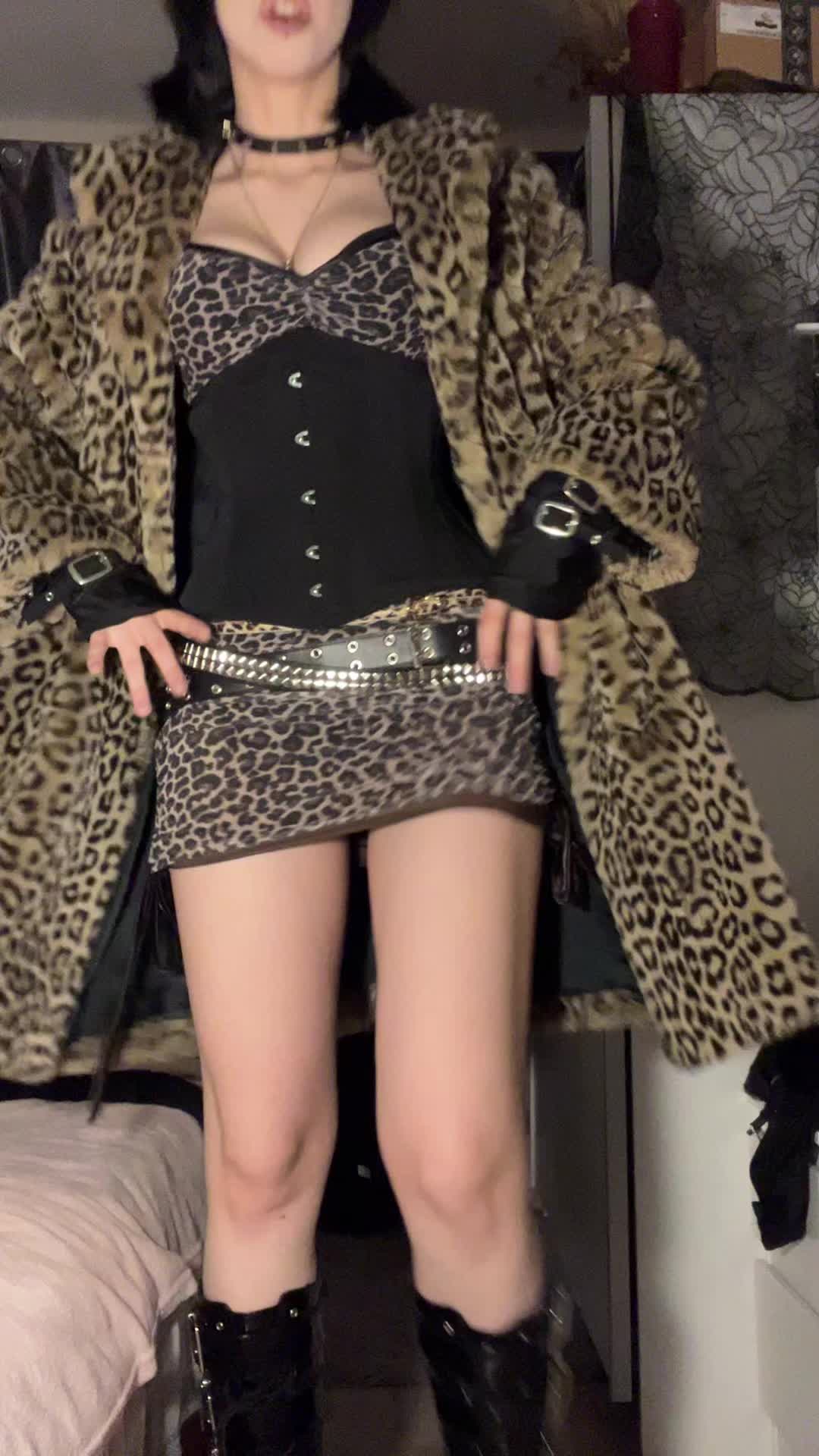 @☣︎ ᴀᴜʀɢᴡʜx ☣︎