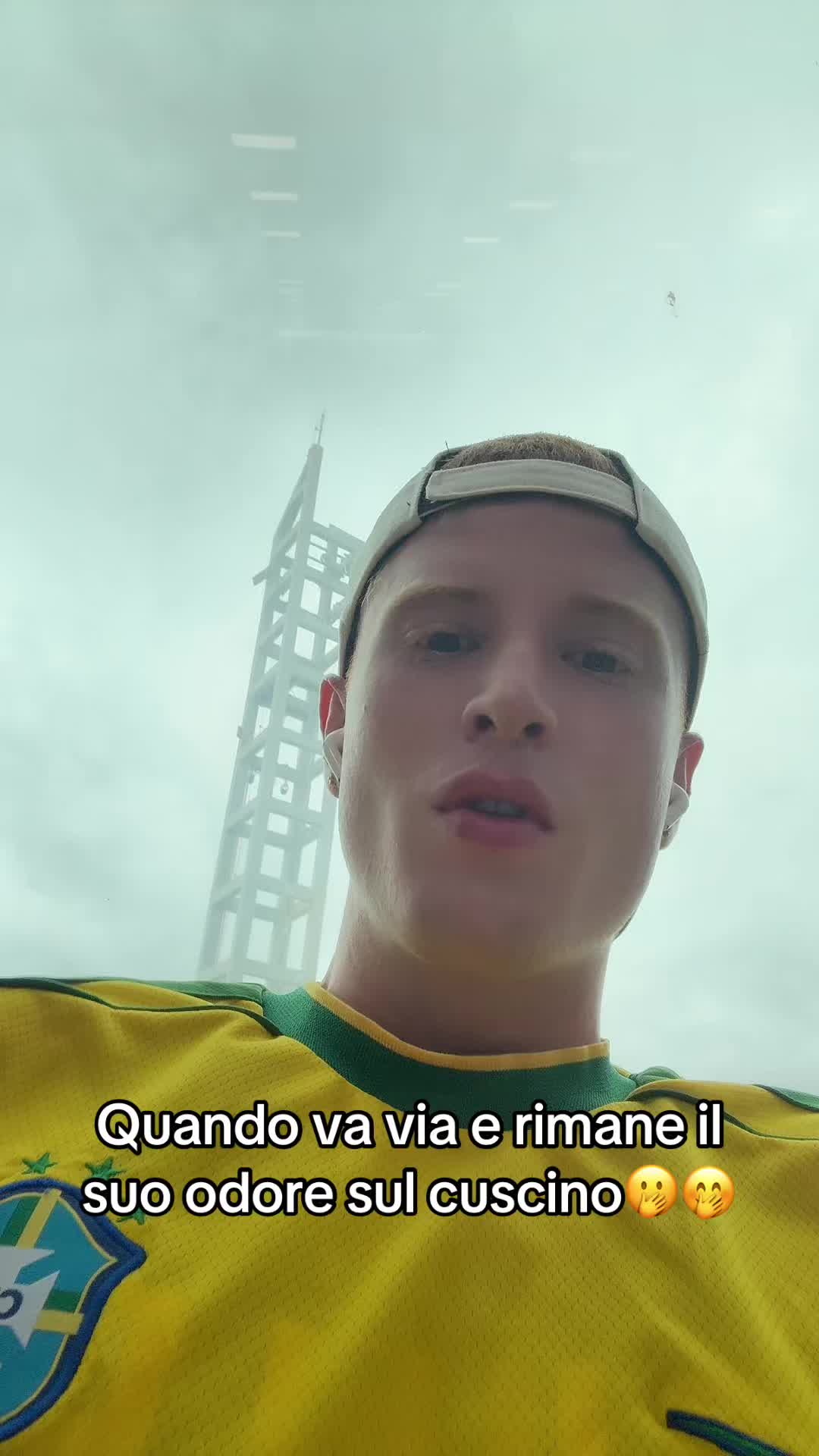 @valentino.ginger