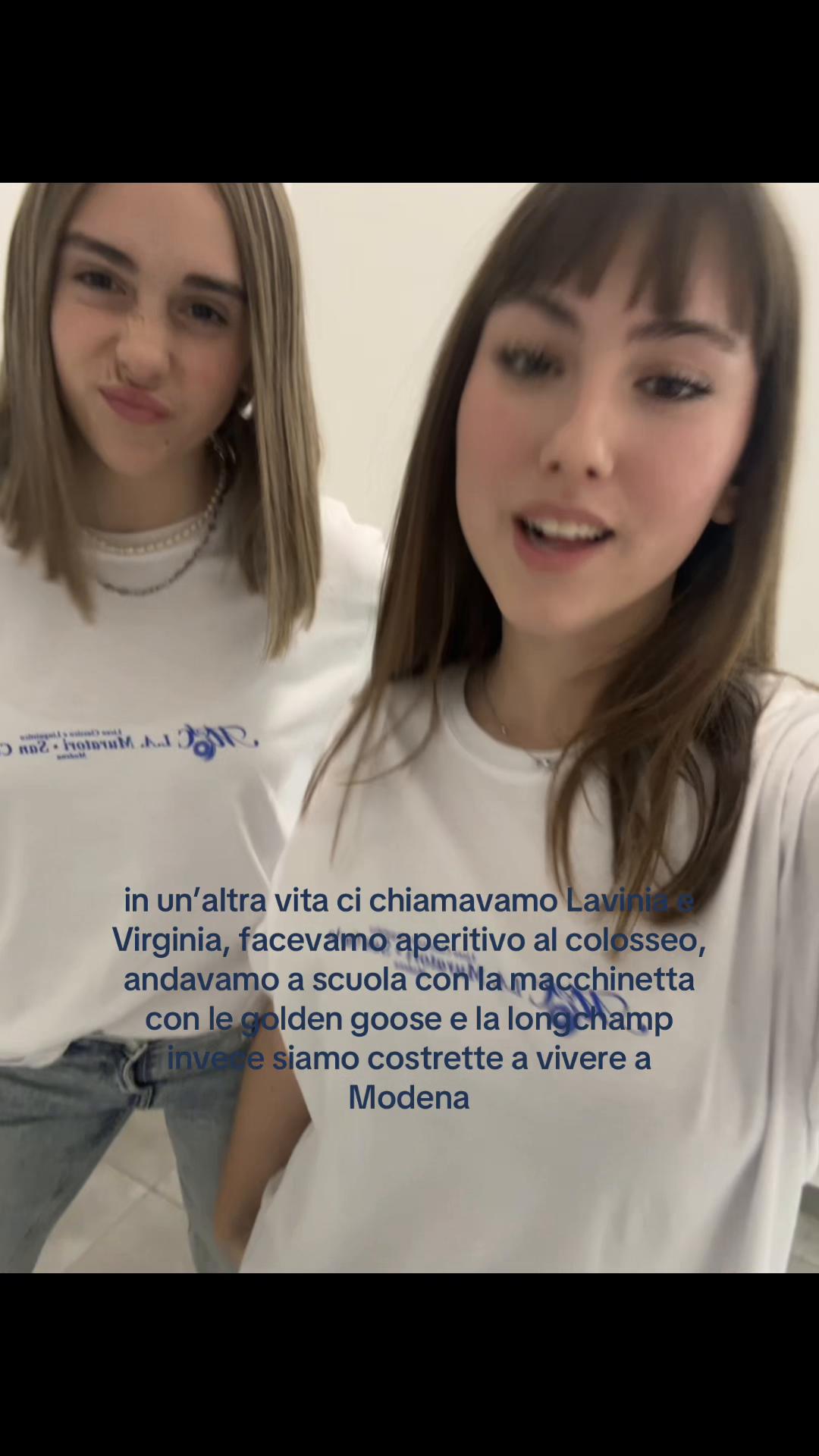 @ελε ε λαλλα🎀🏛️
