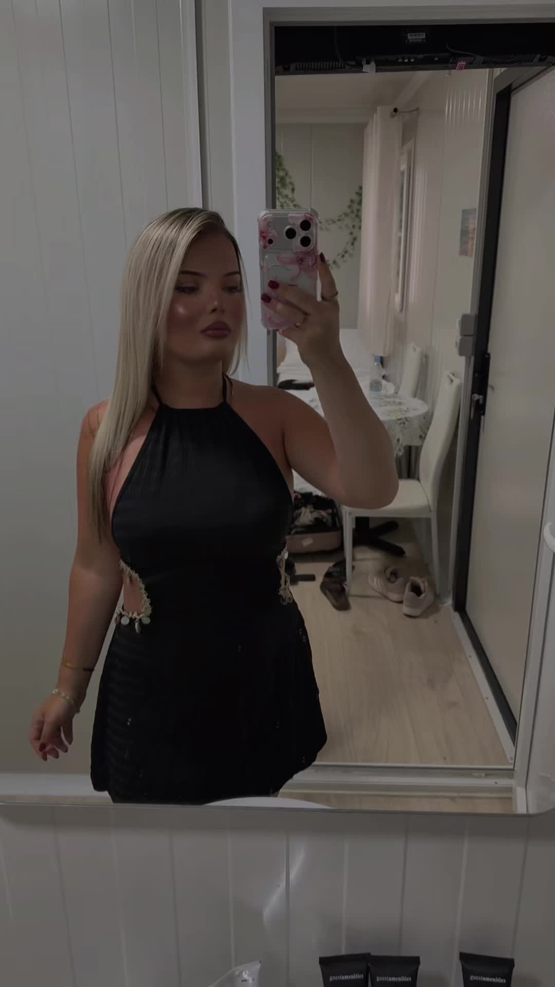 @bleonaaa