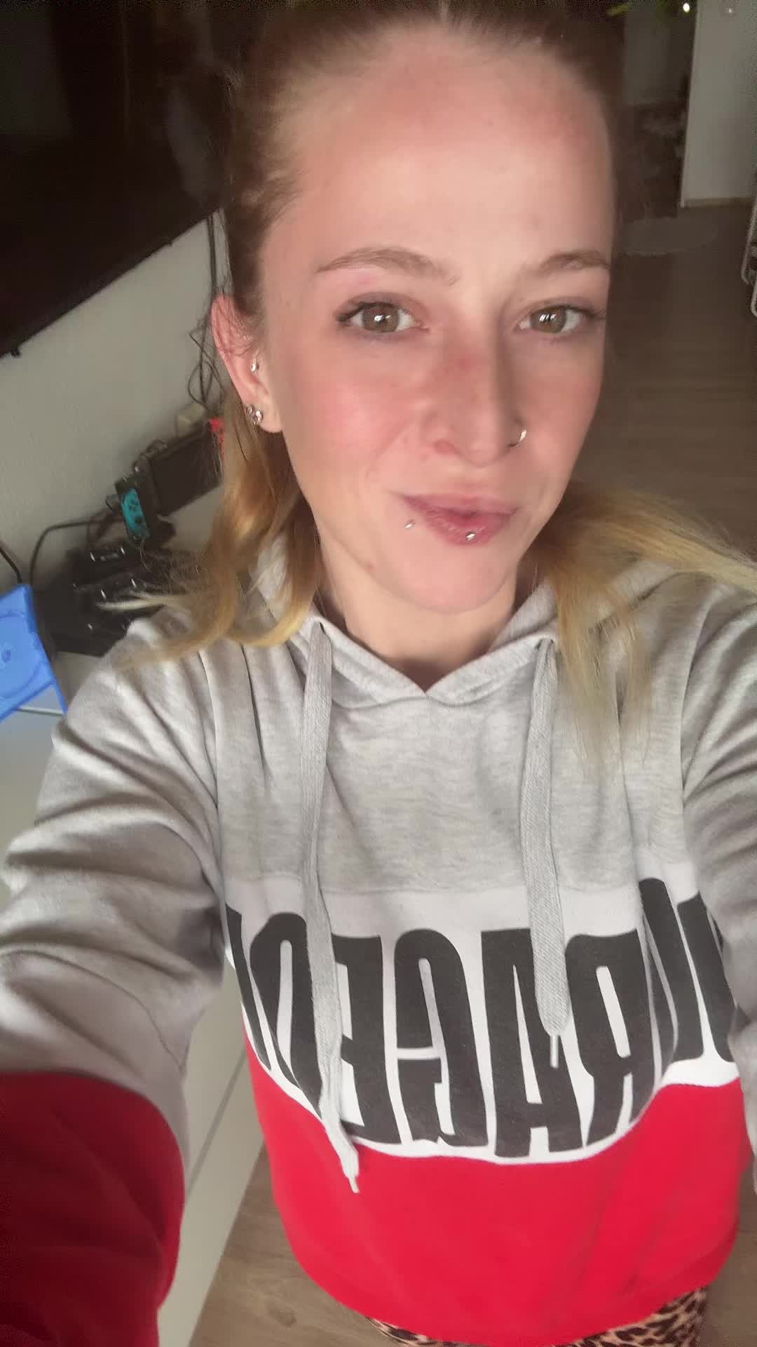 @Linni✌️