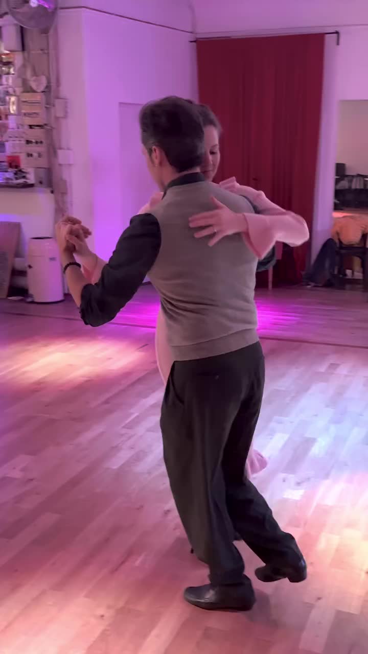 @vivelasalsauk