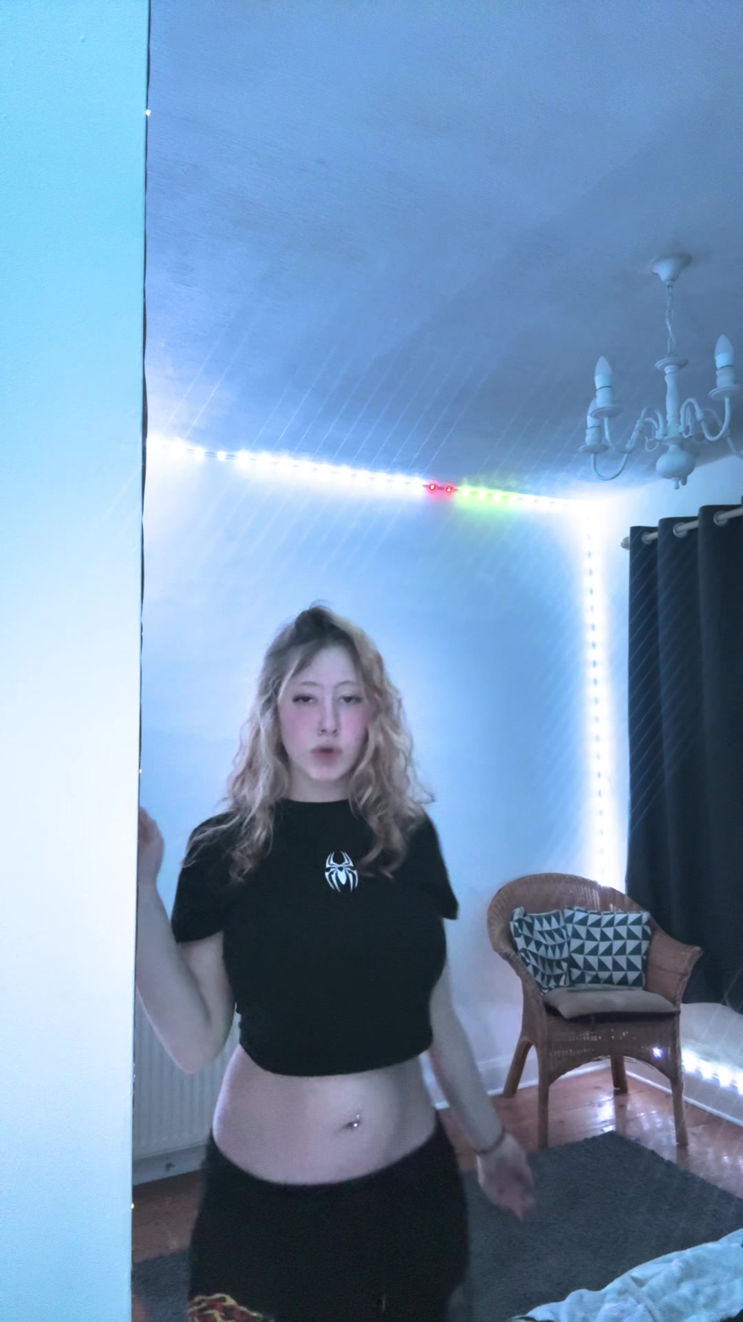 @❀༻𝐫𝐚𝐰𝐫𝐫༺