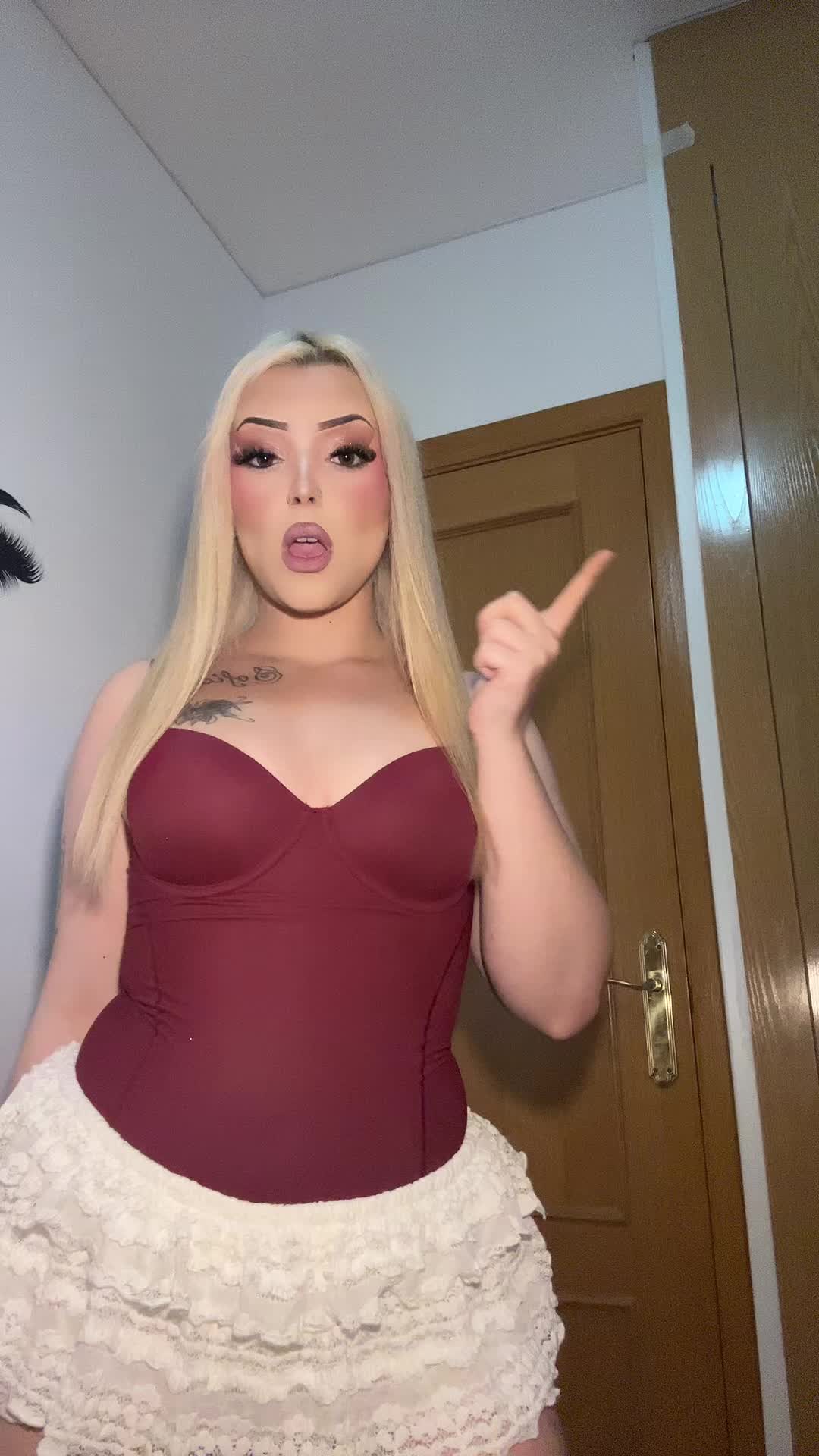 @𝓐𝓲𝓷𝓱𝓸𝓪🎀