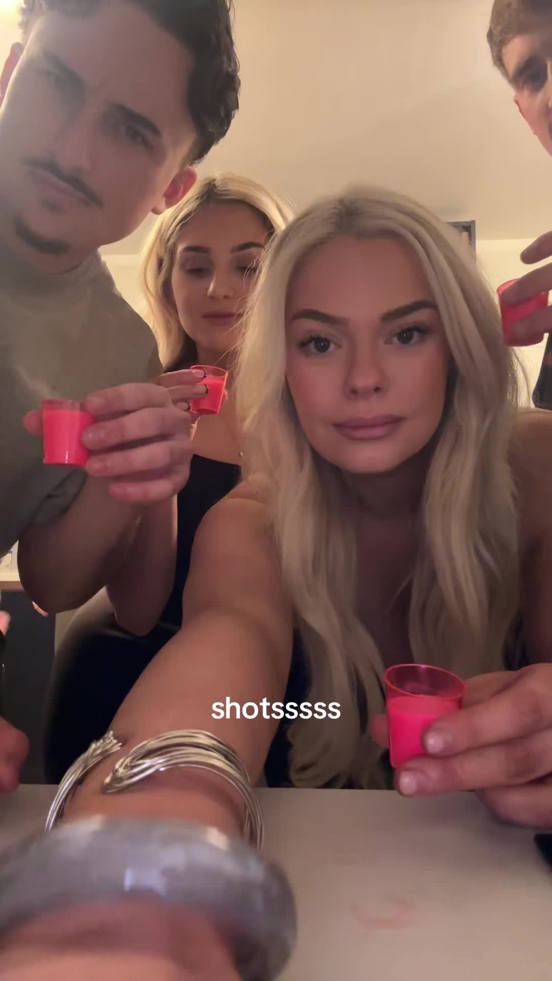 @lauracxll
