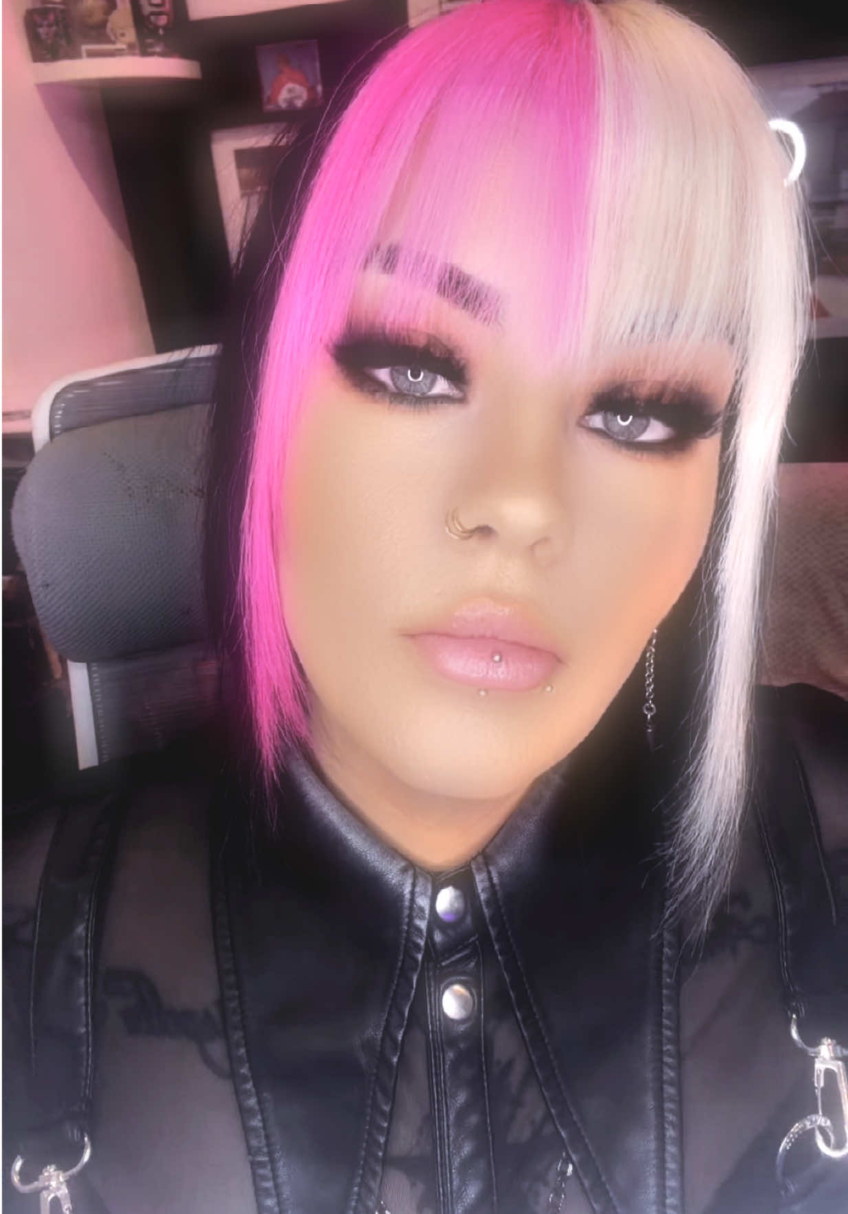 @ThiccThighs&PrettyEyes