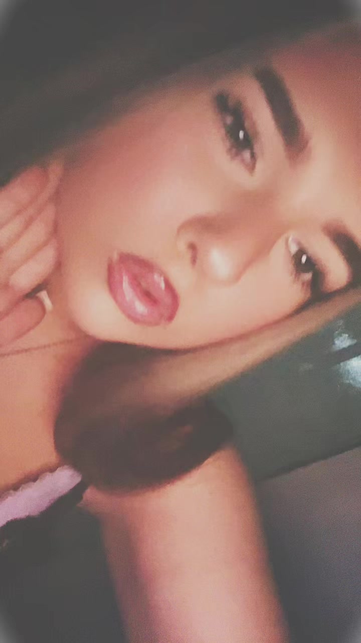 @hey_itstiax1
