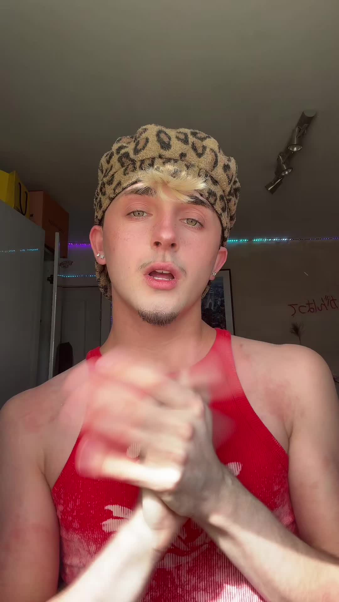 @MIKEY 