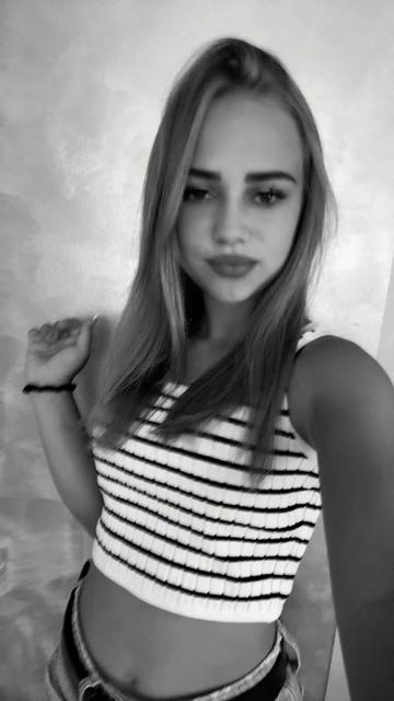 @⚜️A//V⚜️