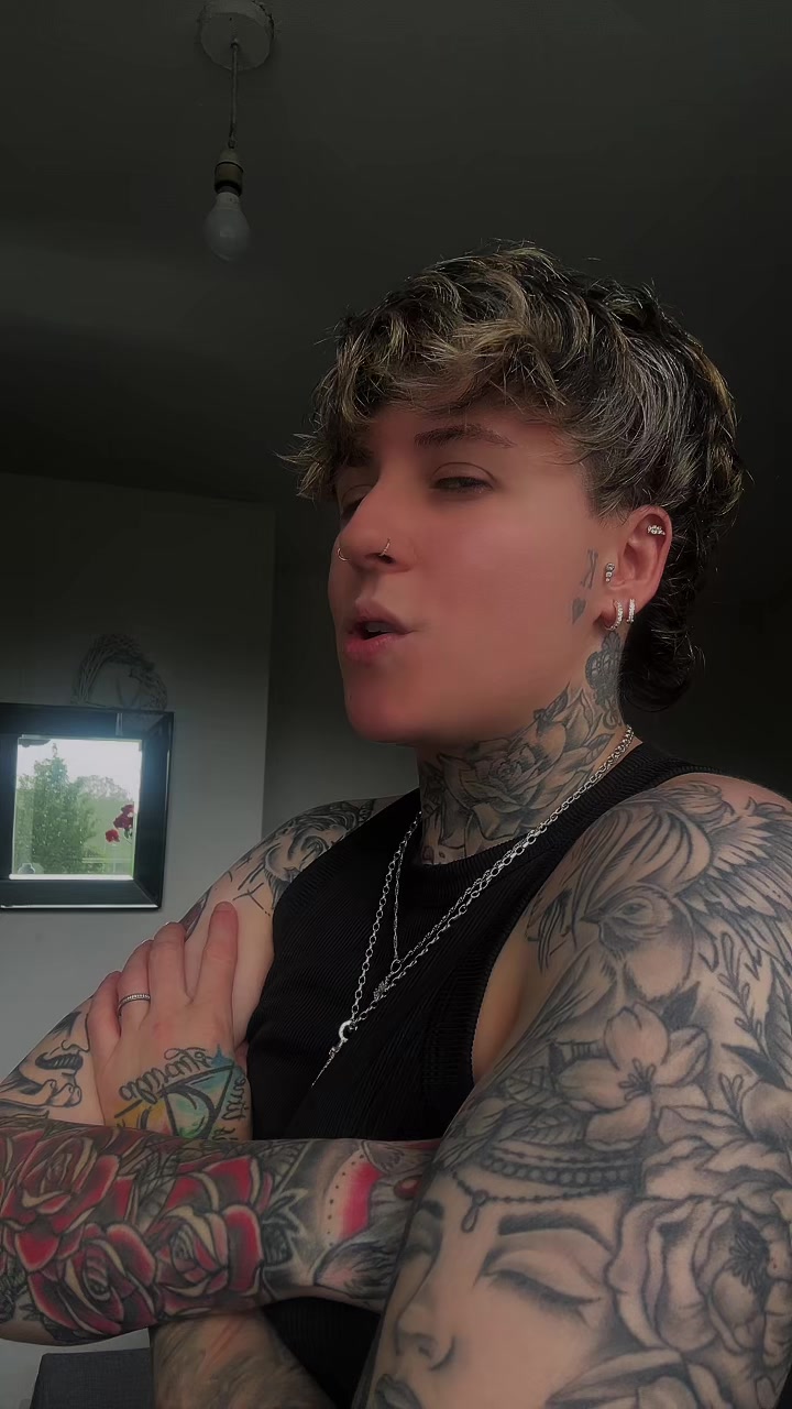 @Chloe .D.