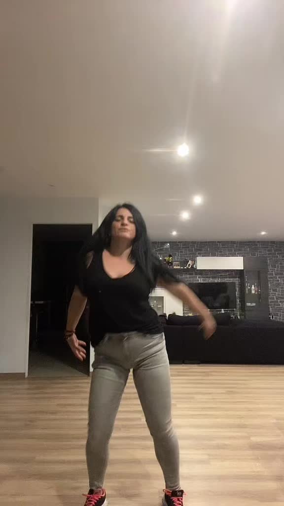 @Vivi