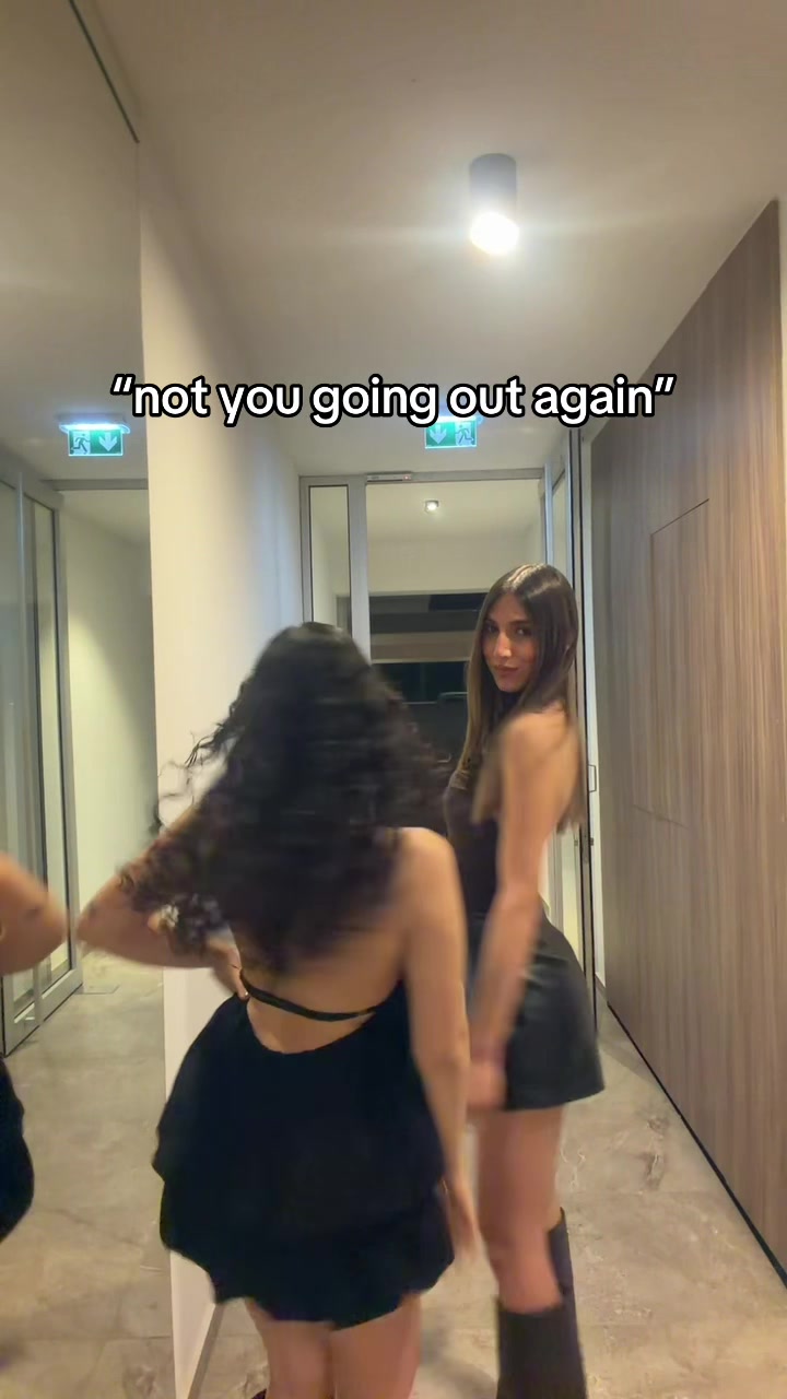 @elenamichael_