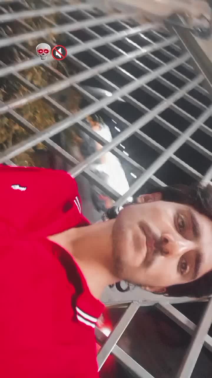 @Desi_boy