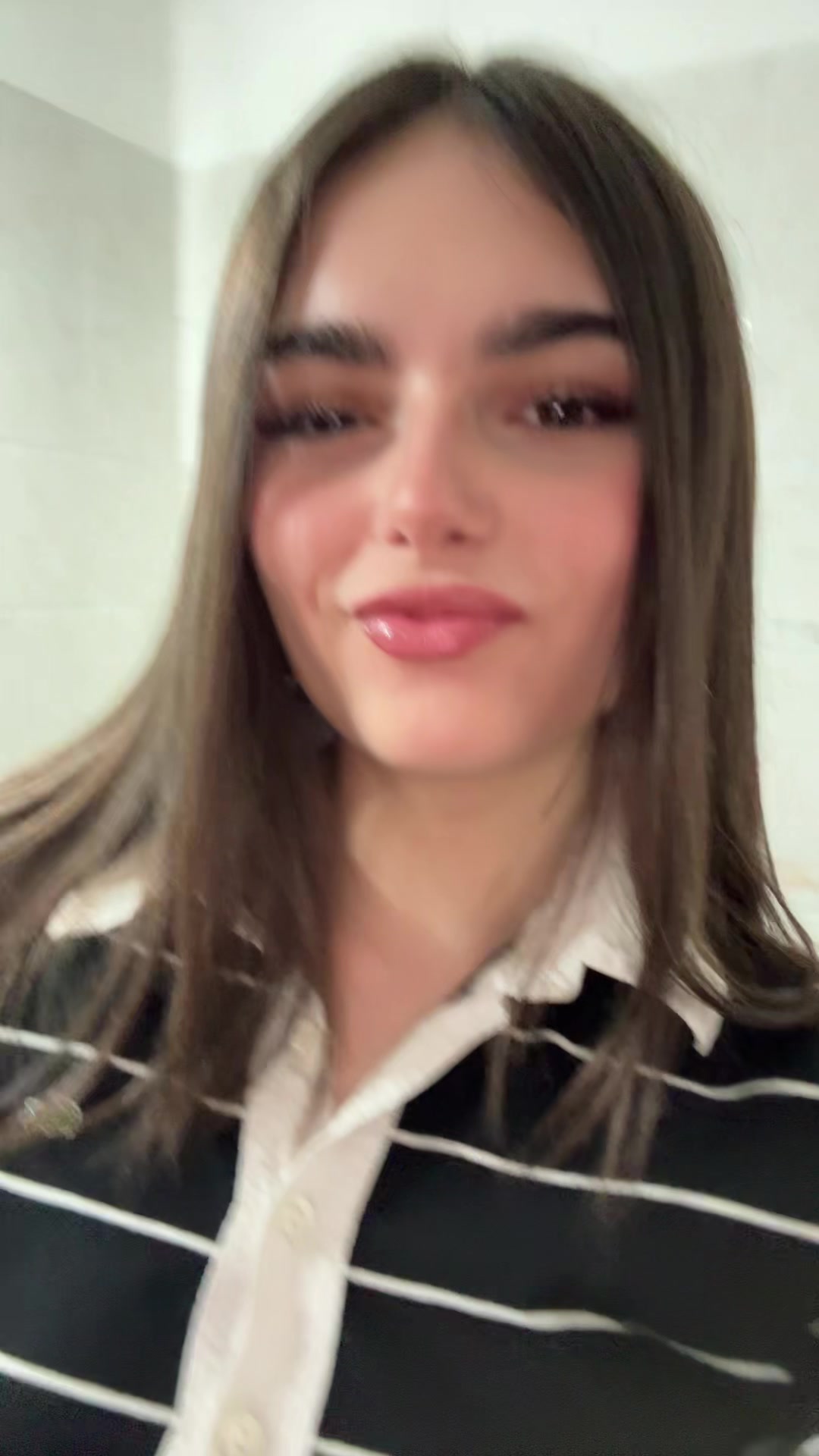 @adinaaaaaj