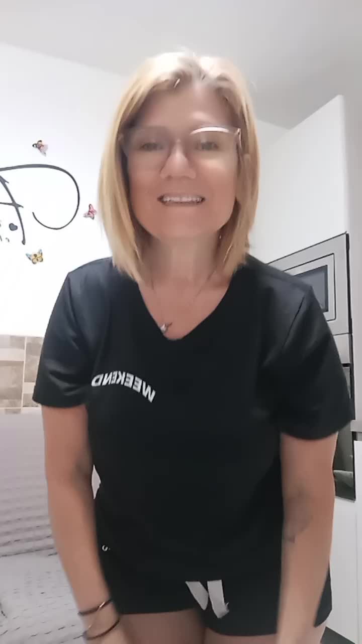 @annabionda70