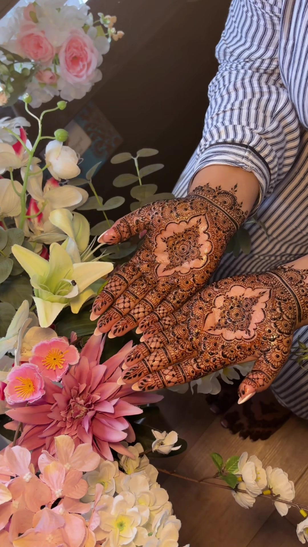 @ਈਸ਼ Mehndi