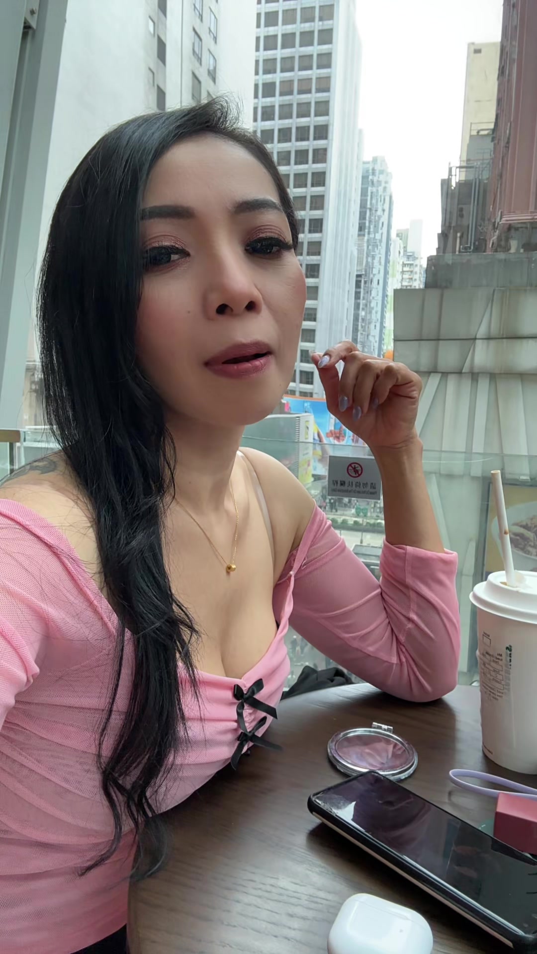 @Vivie86🇮🇩