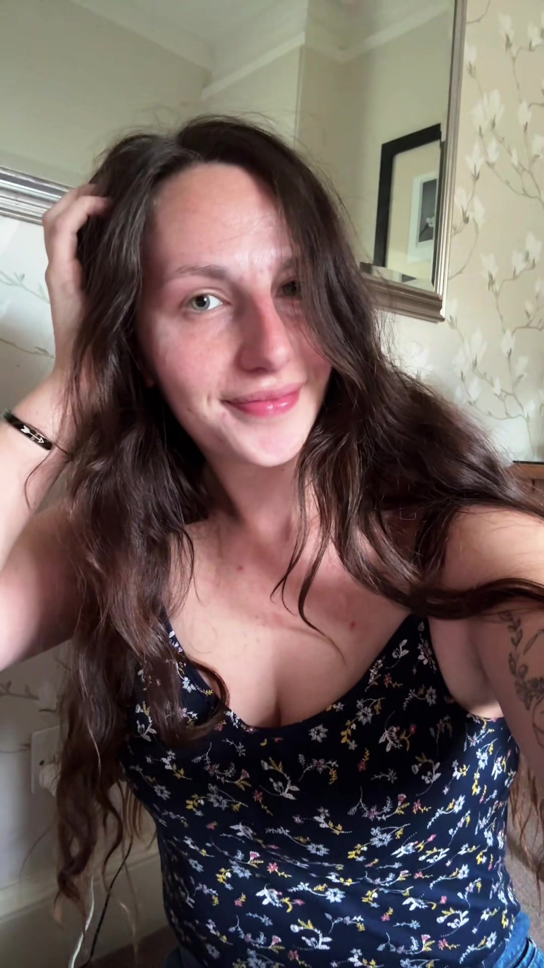 @AngelaFaux