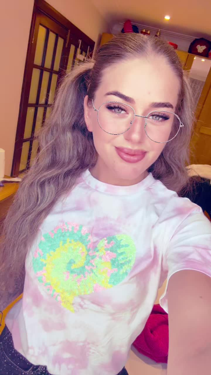@Nicoleta🎀