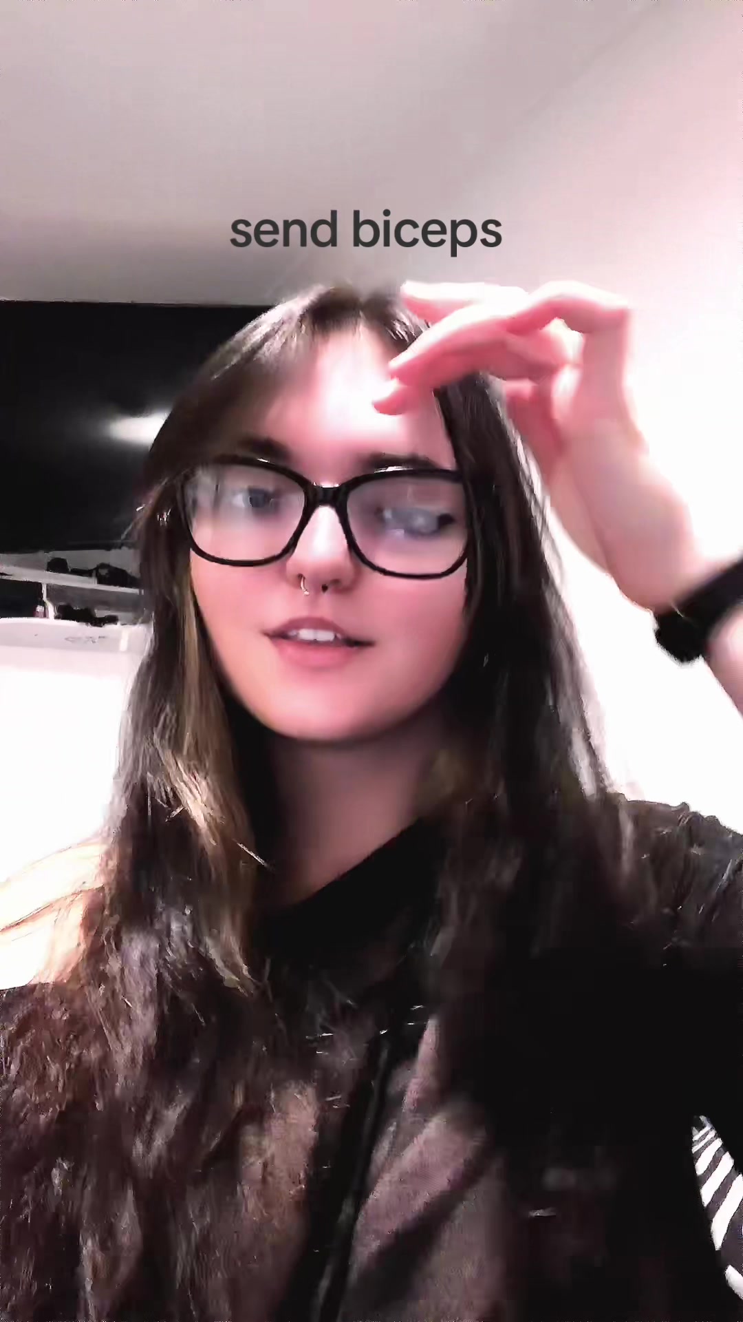 @evie (offline)
