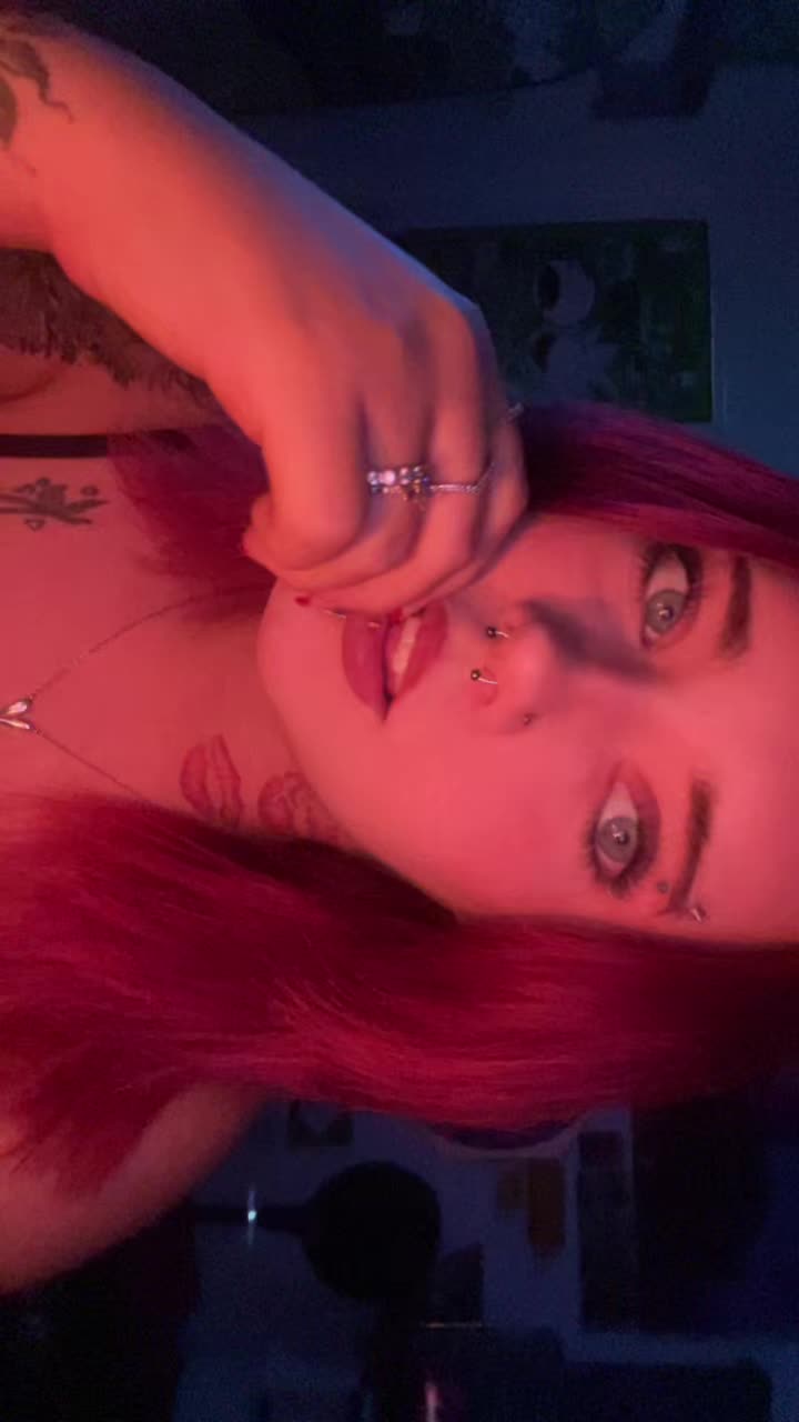 @️