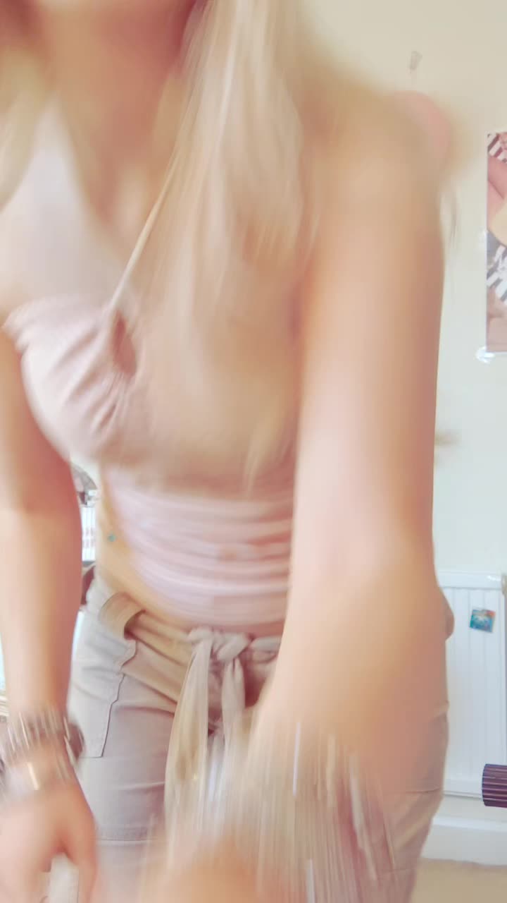 @tr4shywrld