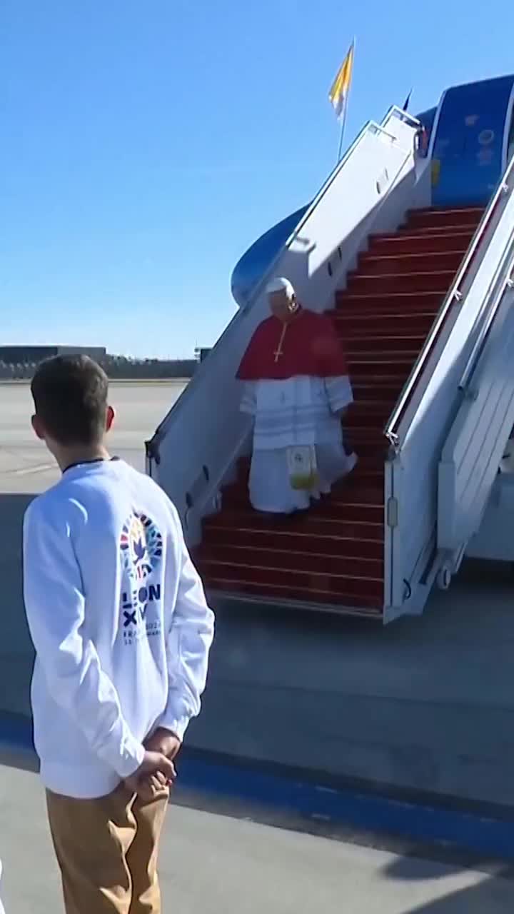 @popeleoxiv