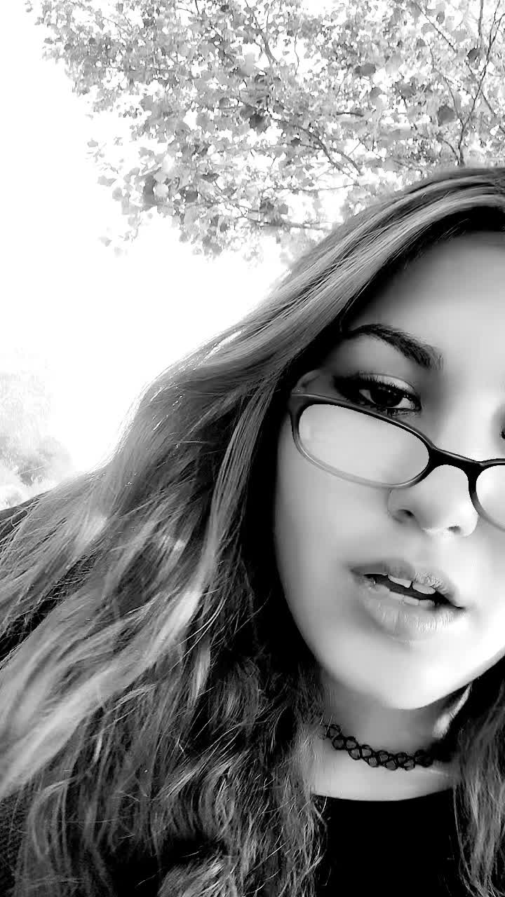 @🖤