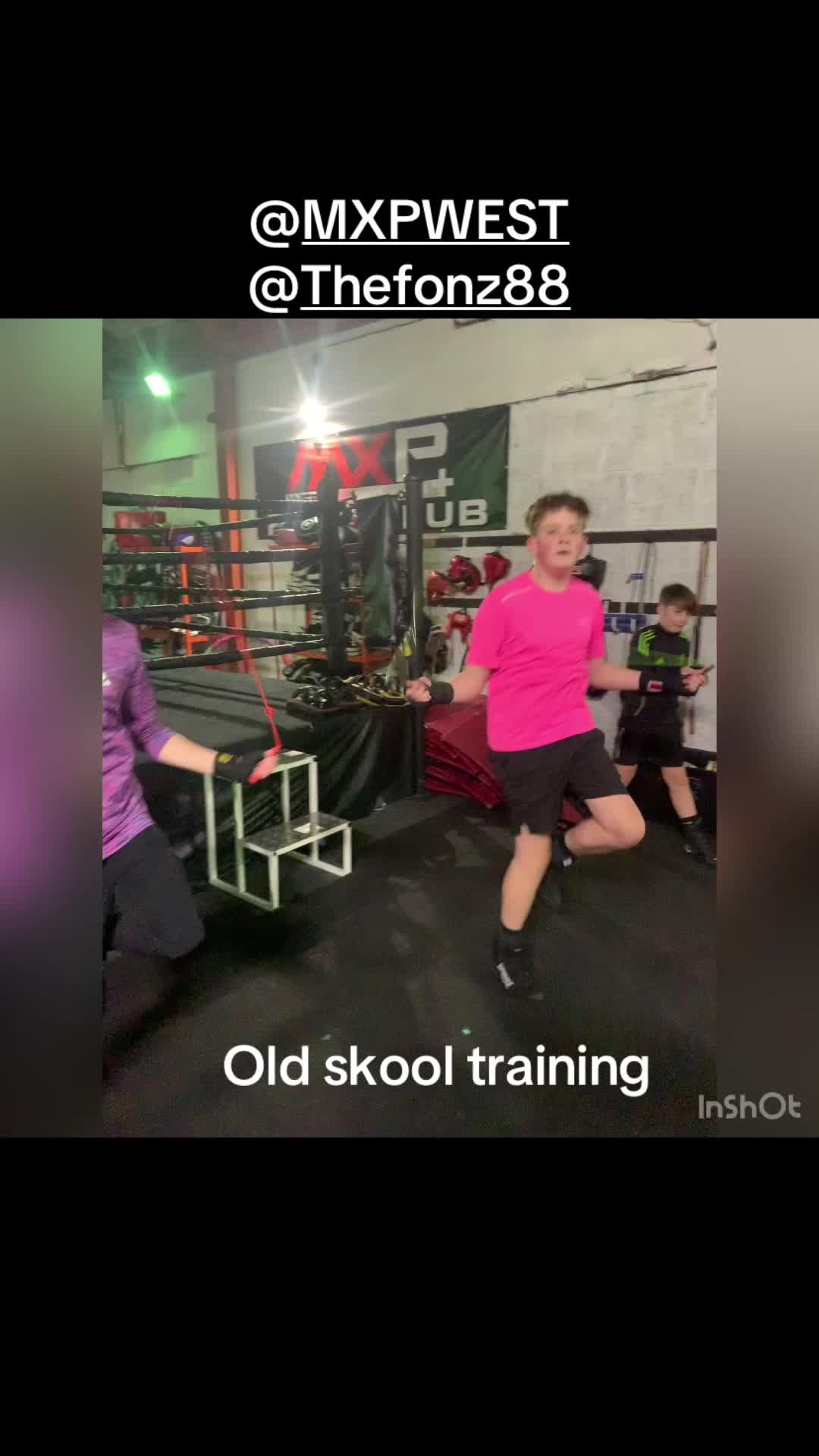 @Beezboxing🐝🥊🥊✨✨
