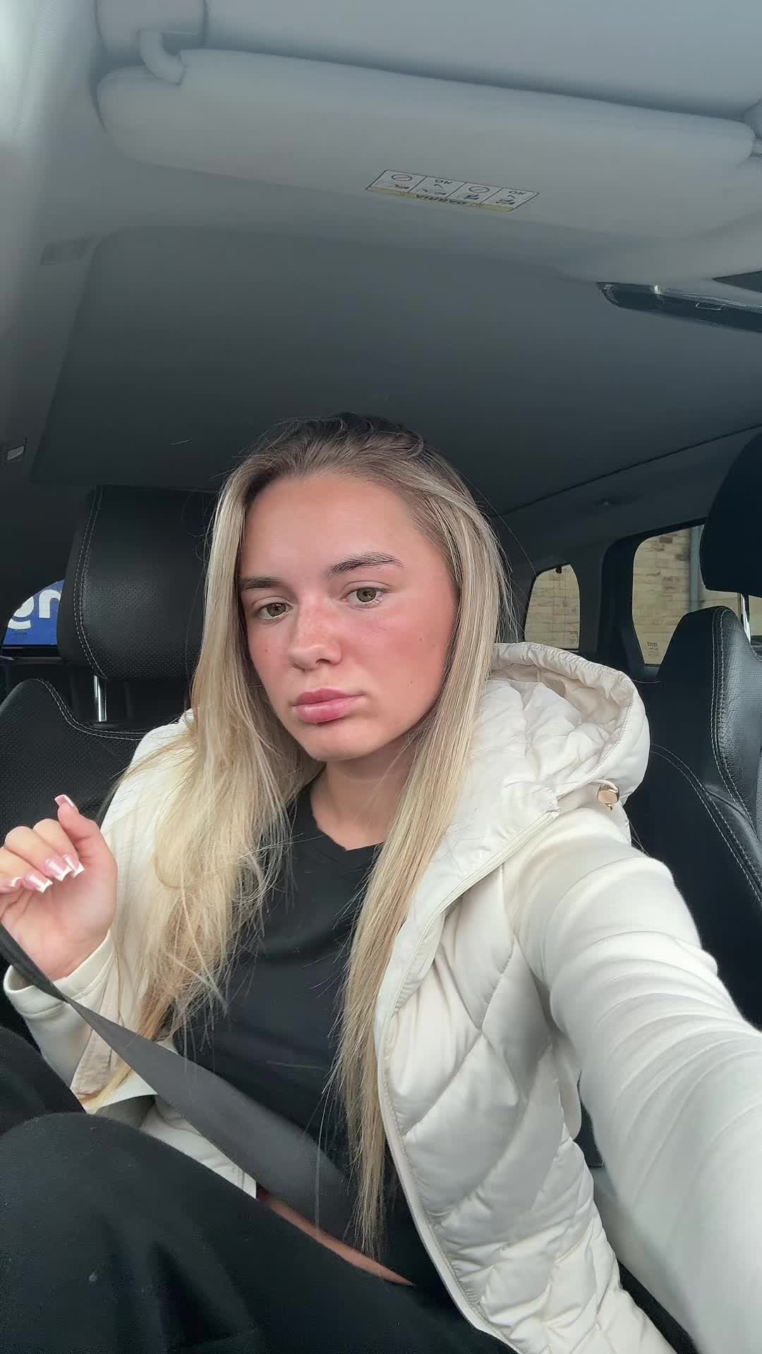 @skyedagless1