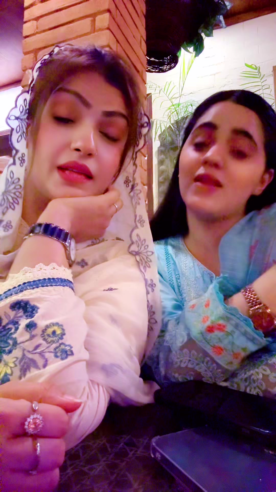 @PhuphooSyapa