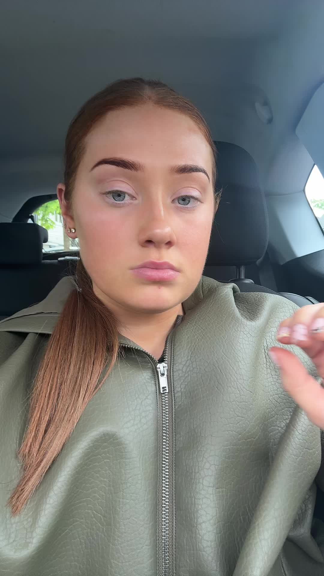 @Sky&eacute;