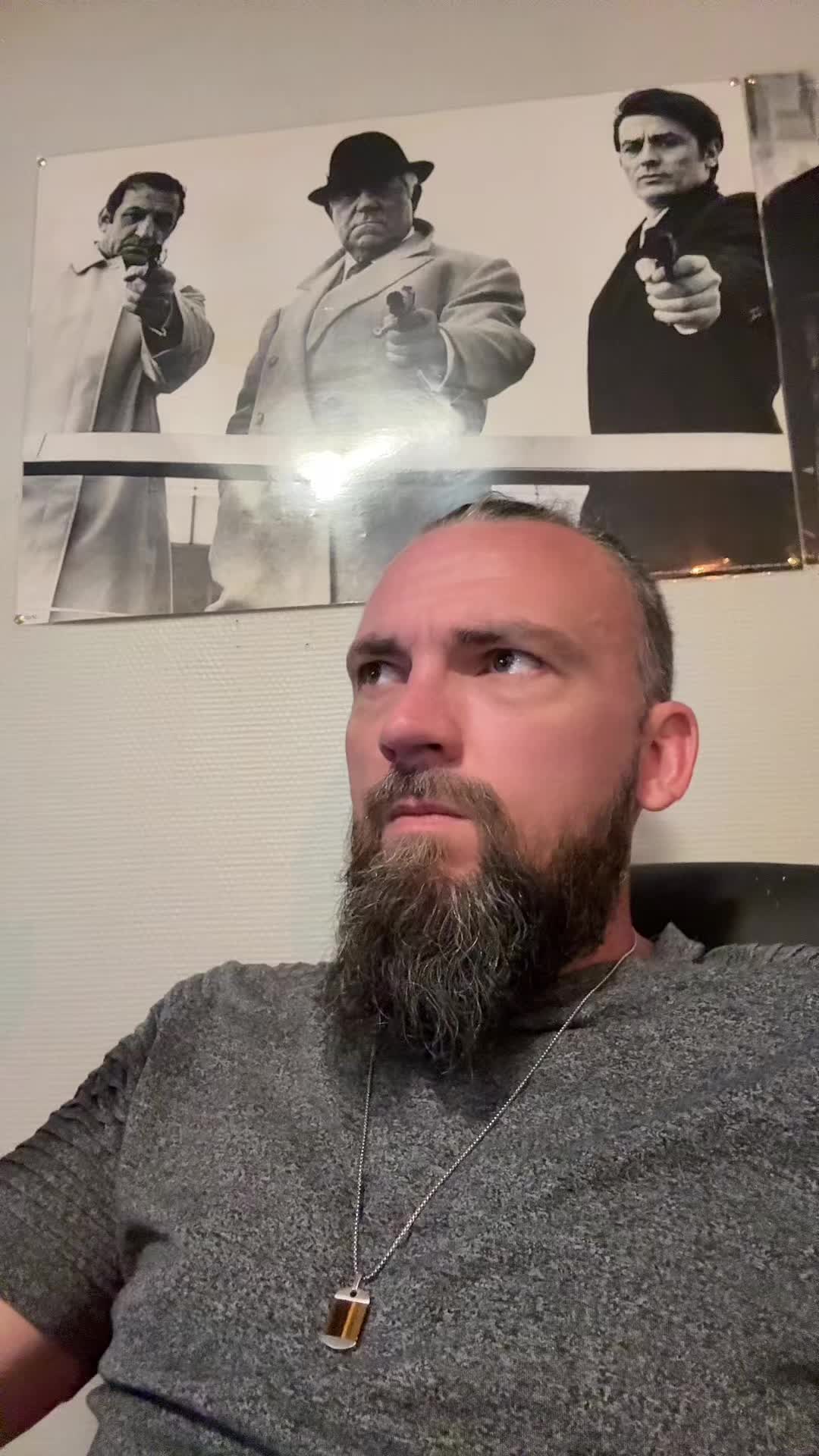 @Mister_Peyo