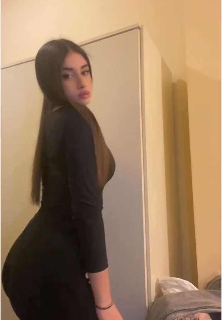 @𝟏𝟏
