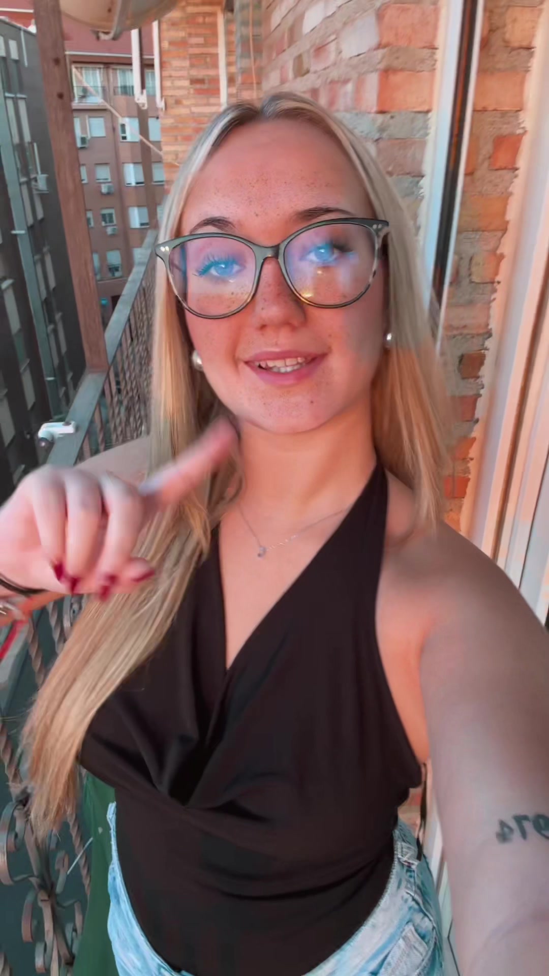 @carliita