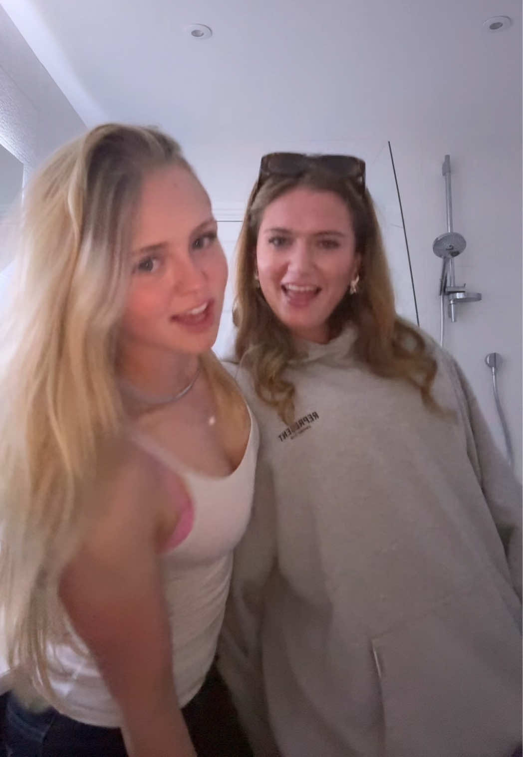 @XOXO