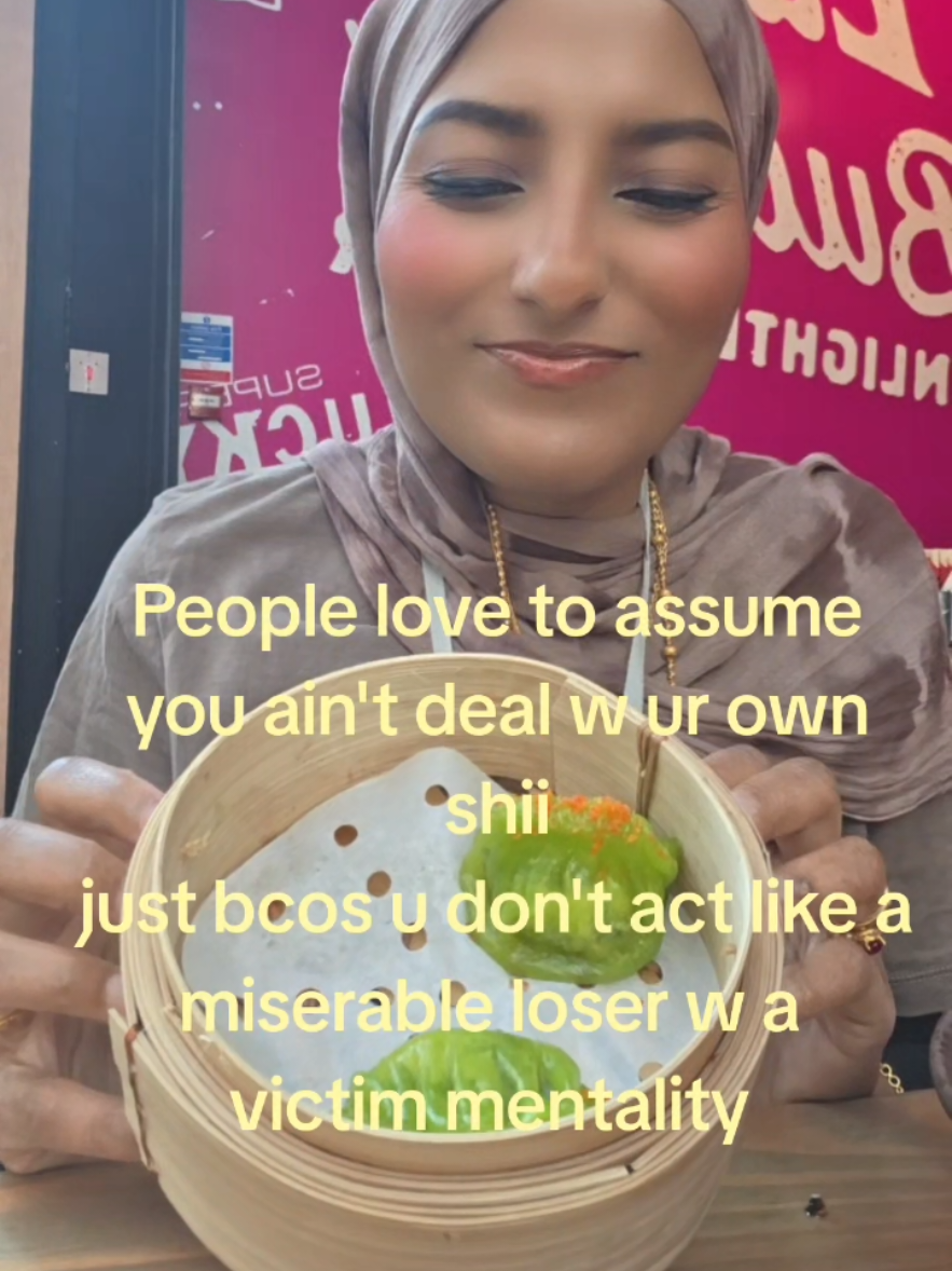 @🧕🏽
