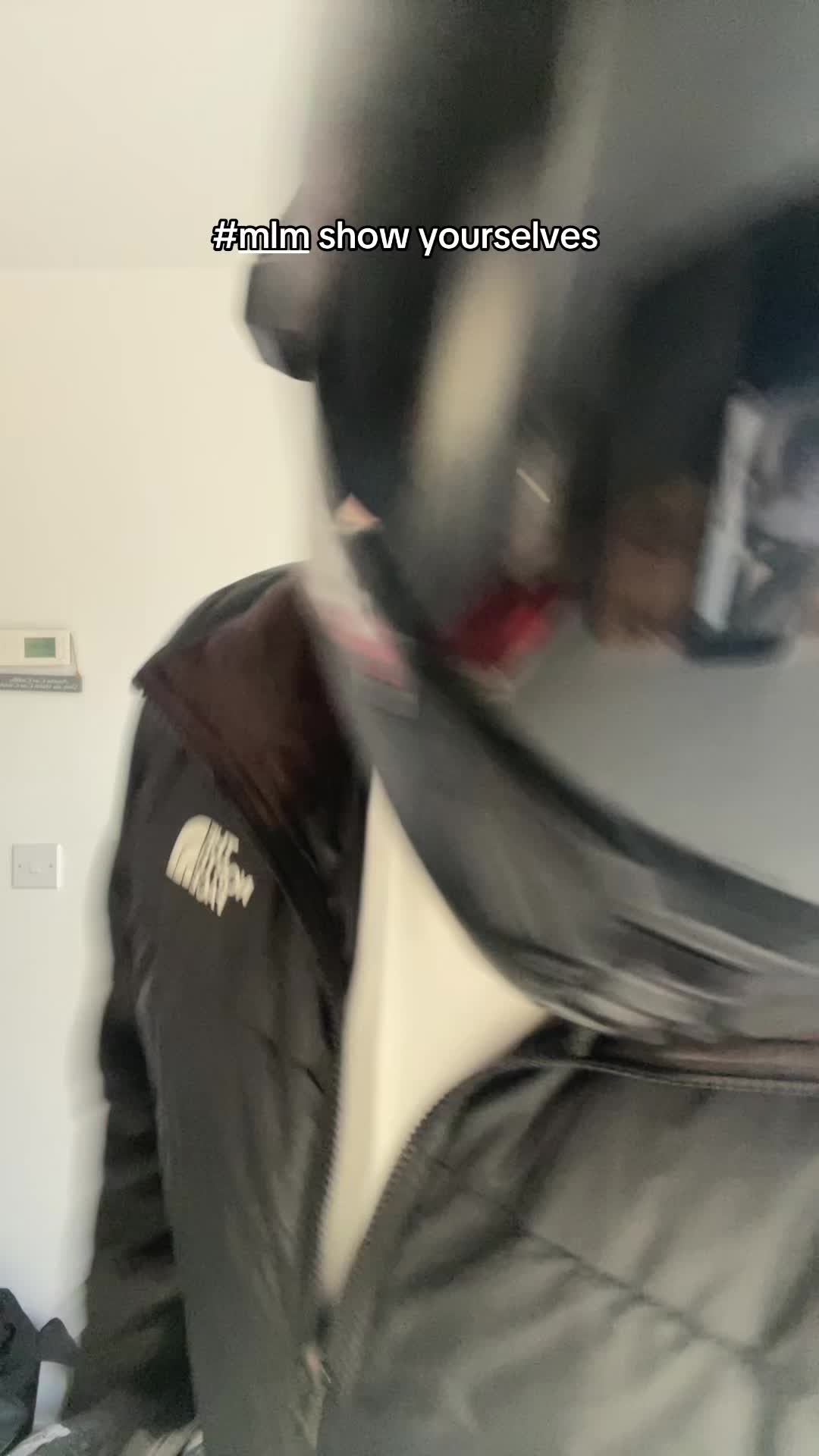@AV_MOTO๐ณ๏ธ๐