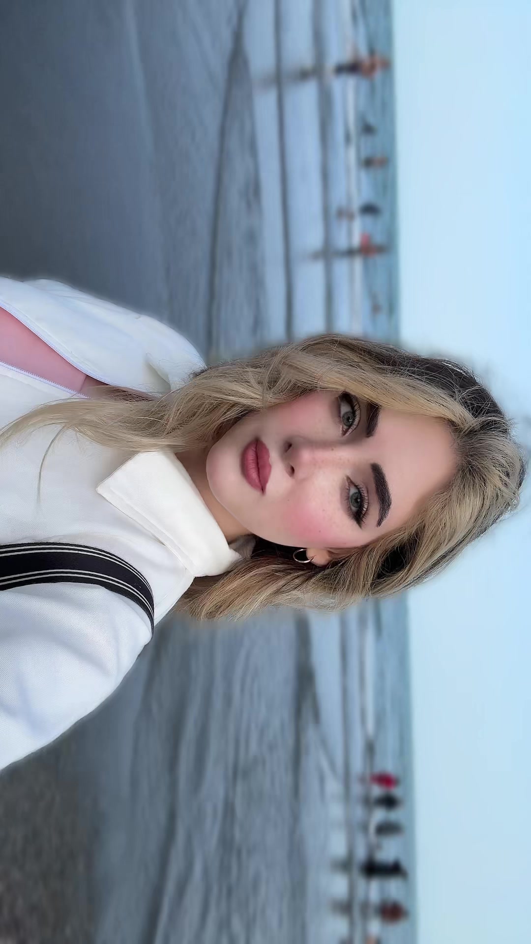 @thisyegane