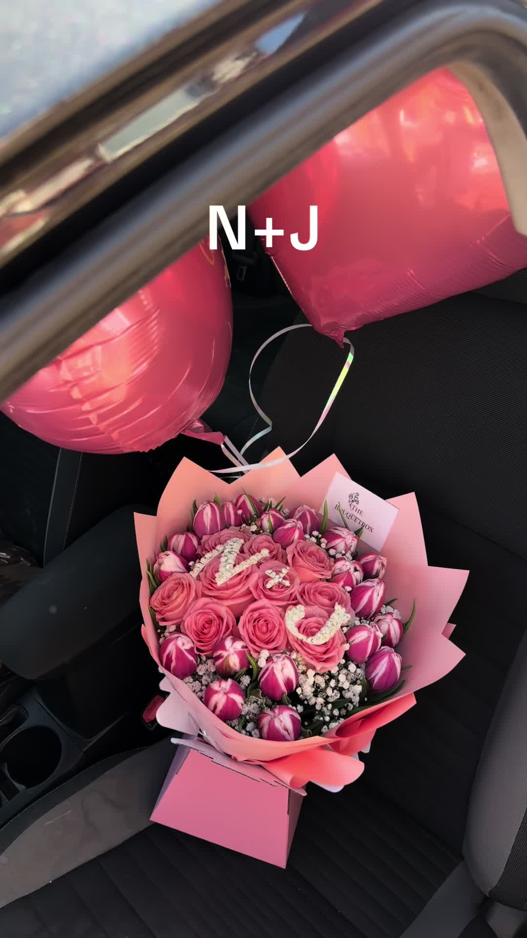 @THE BOUQUET BOX