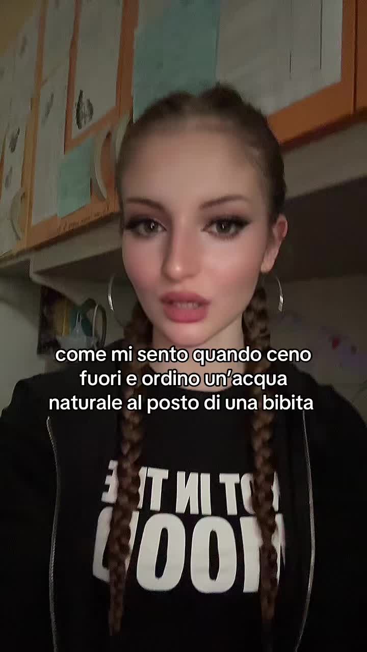 @Cris.🌙