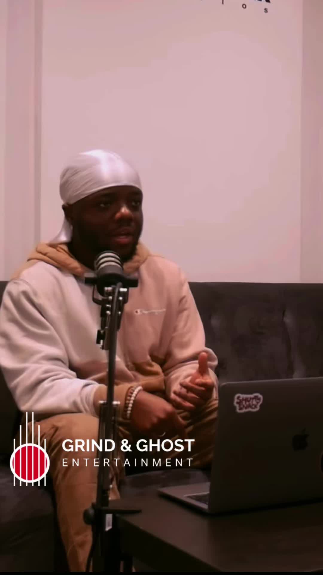 @G N G