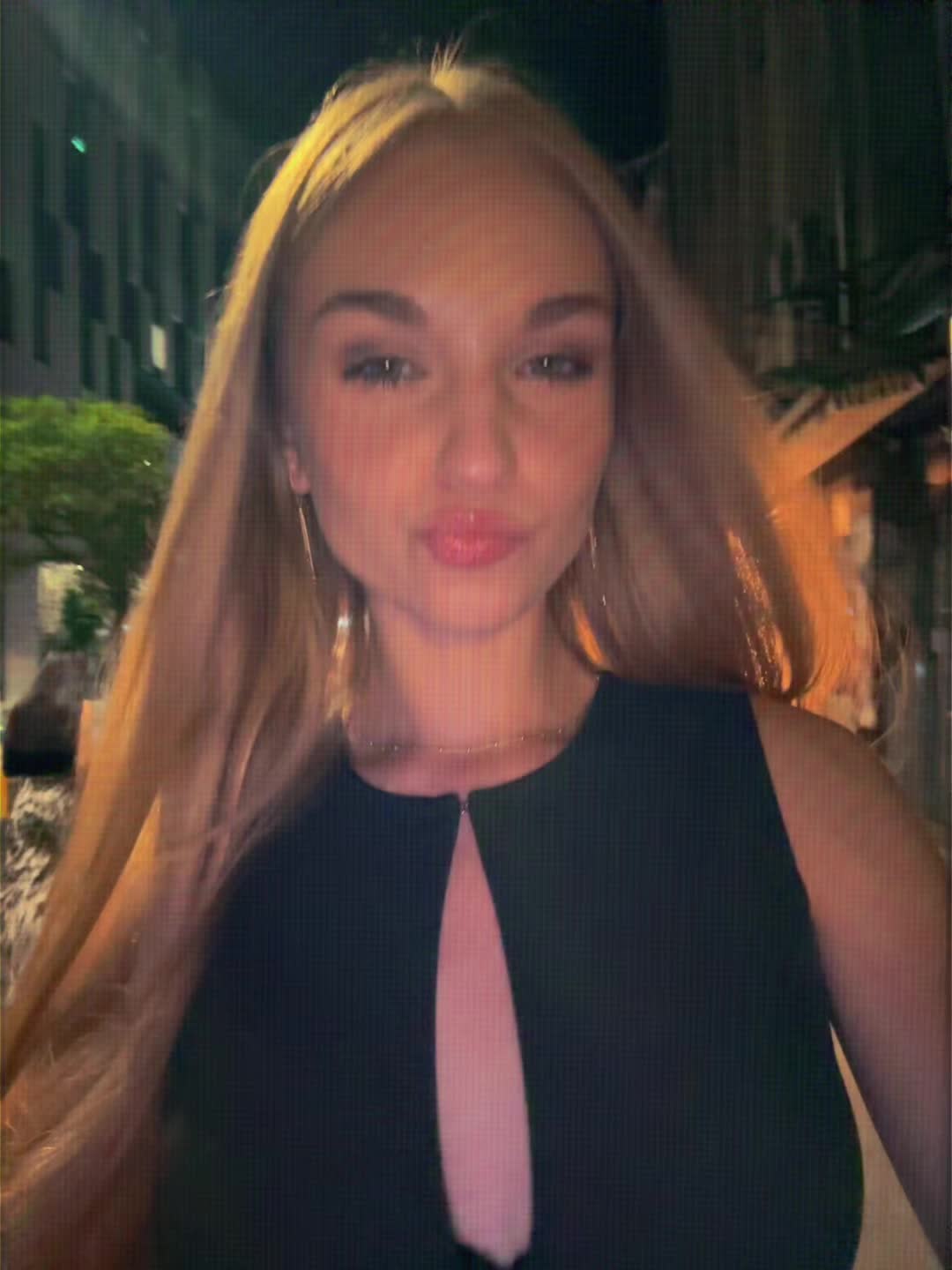 @🪭