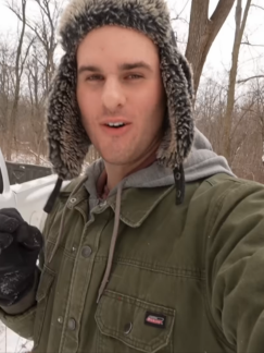@Erictroooooo